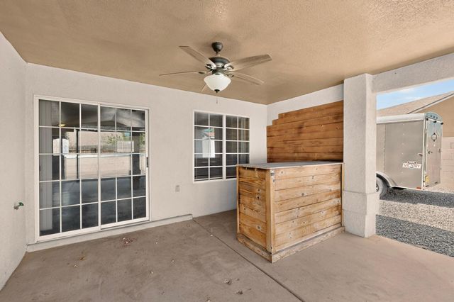 1341 Vista Centro Drive SW, Los Lunas, NM 87031