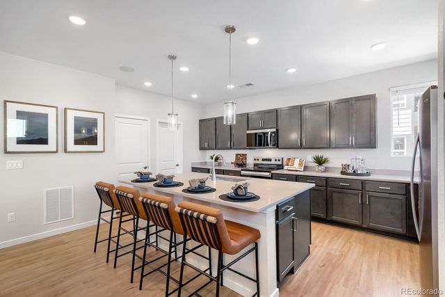 9200 E 47th Avenue 103, Denver, CO 80238