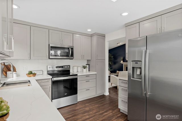 5746 S 300th Place, Auburn, WA 98001