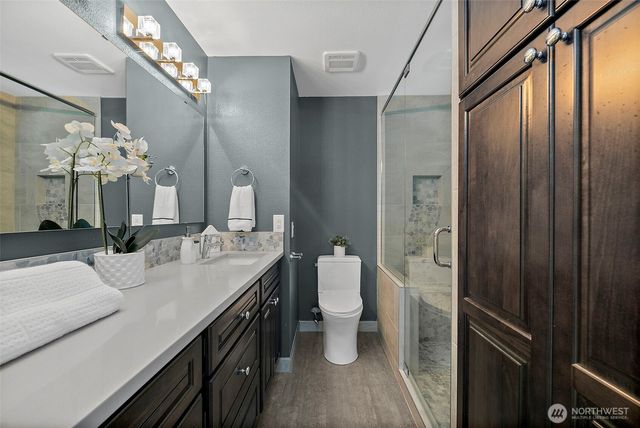 5746 S 300th Place, Auburn, WA 98001