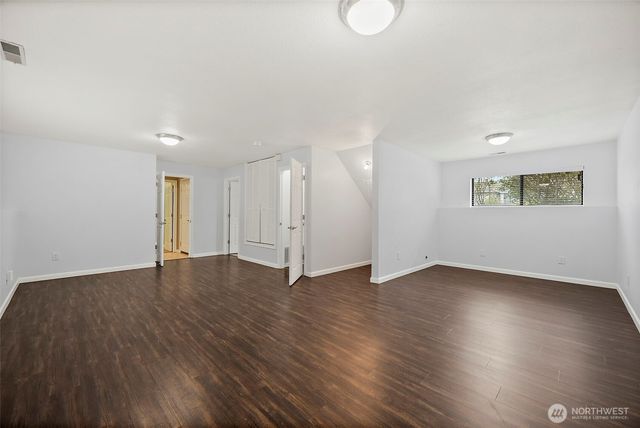 5746 S 300th Place, Auburn, WA 98001