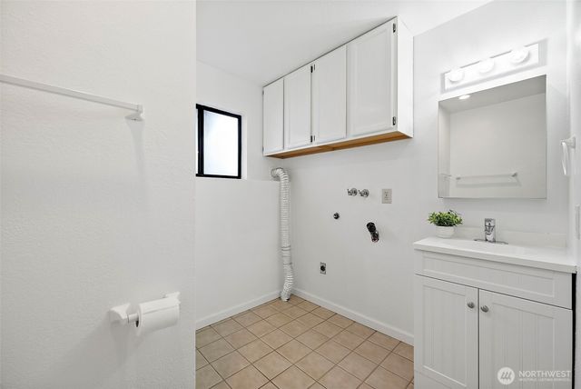 5746 S 300th Place, Auburn, WA 98001