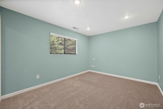 5746 S 300th Place, Auburn, WA 98001