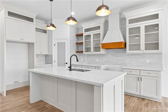 5929 Luz Del Sol, Edinburg, TX 78542