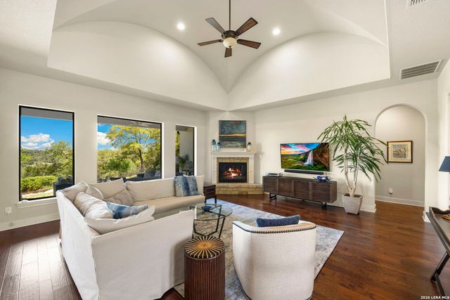 14562 Iron Horse Way, Helotes, TX 78023