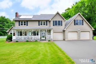 5 Field Drive, Ellington, CT 06029