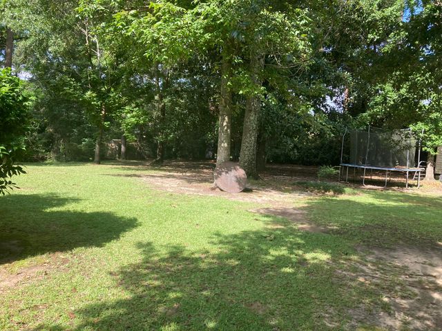 381 W Delta, Hattiesburg, MS 39402