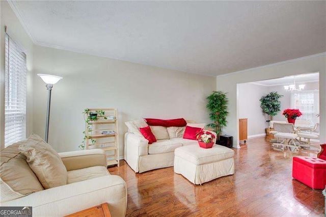 10 Market Square Place NW, Atlanta, GA 30318