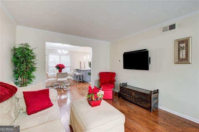 10 Market Square Place NW, Atlanta, GA 30318