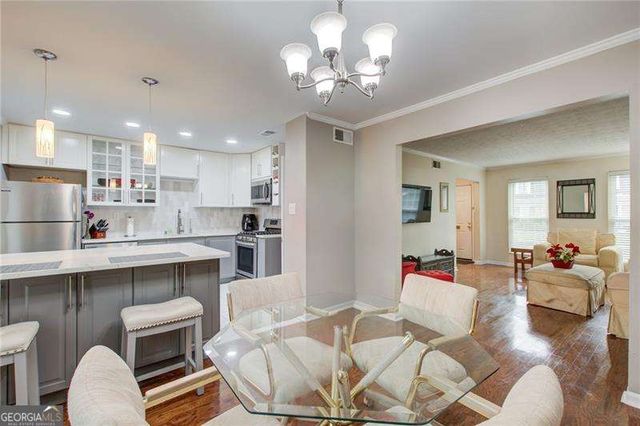 10 Market Square Place NW, Atlanta, GA 30318