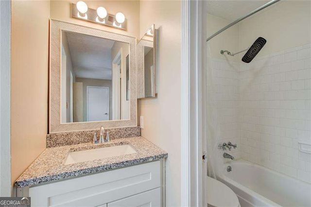 10 Market Square Place NW, Atlanta, GA 30318