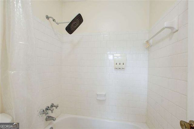 10 Market Square Place NW, Atlanta, GA 30318