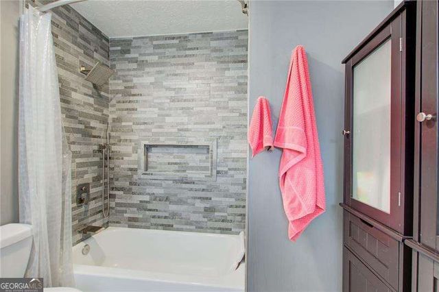 10 Market Square Place NW, Atlanta, GA 30318