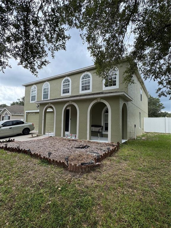 Image 2 of property listing at 319 Flint, Other City - In The State Of Florida, FL 33844