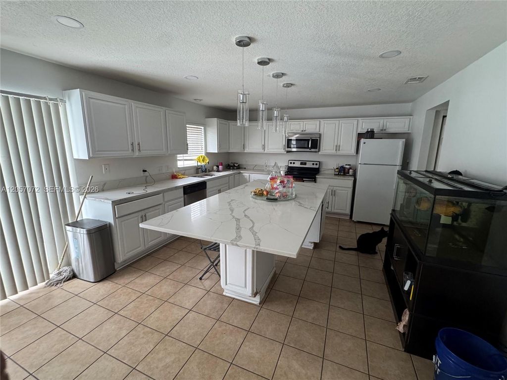 Image 6 of property listing at 319 Flint, Other City - In The State Of Florida, FL 33844