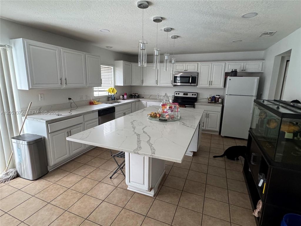 Image 7 of property listing at 319 Flint, Other City - In The State Of Florida, FL 33844