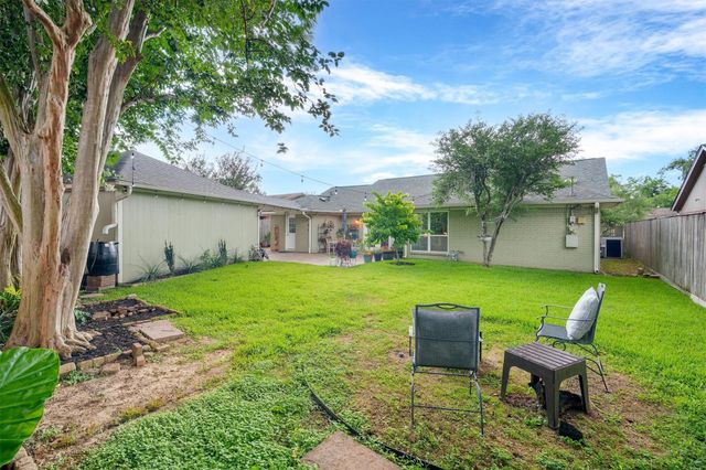 2206 Willowby Drive, Houston, TX 77008