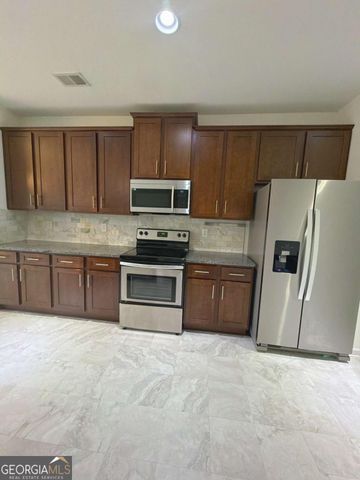 5801 Peltier Trace, Norcross, GA 30093