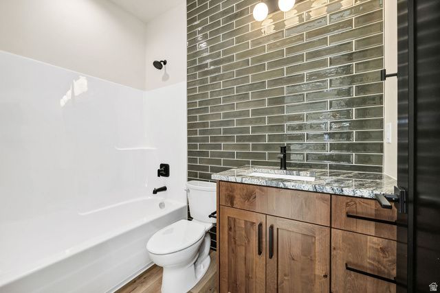 304 N SHERWOOD DR, Providence, UT 84332