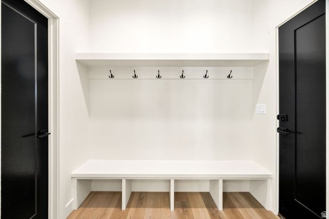 304 N SHERWOOD DR, Providence, UT 84332