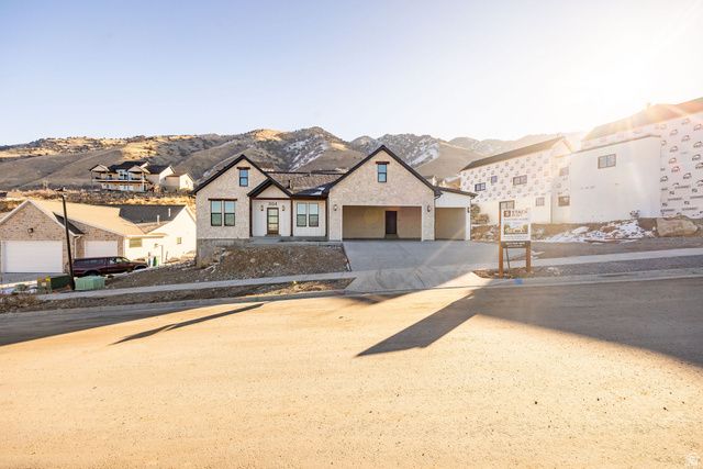 304 N SHERWOOD DR, Providence, UT 84332