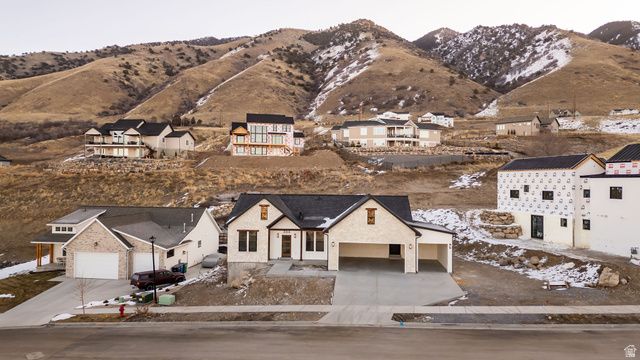 304 N SHERWOOD DR, Providence, UT 84332