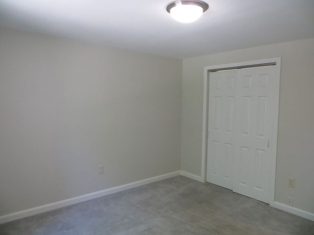 49 Parker Ave. 8, Dracut, MA 01826