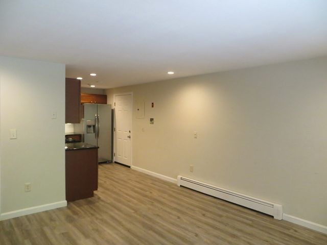 49 Parker Ave. 8, Dracut, MA 01826