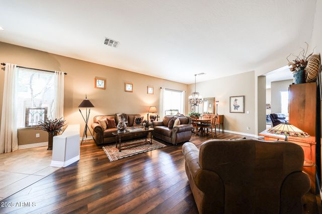 17885 W DESERT VIEW Lane, Goodyear, AZ 85338