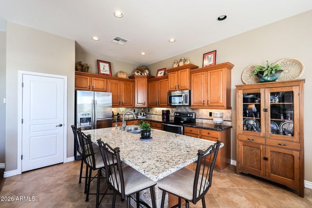 17885 W DESERT VIEW Lane, Goodyear, AZ 85338