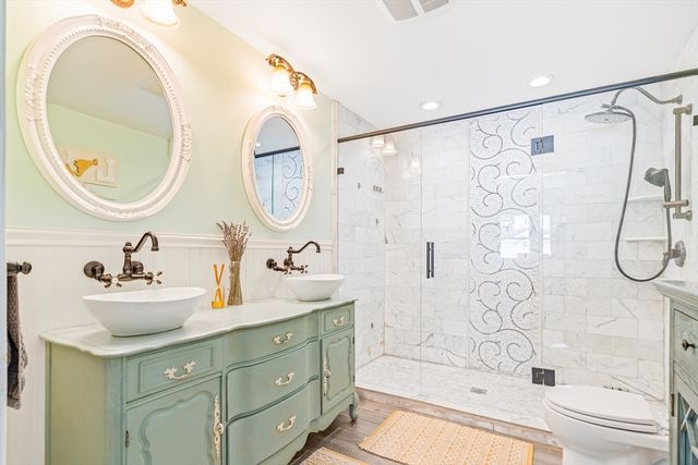 226 Stonebridge Rd, Wayland, MA 01778