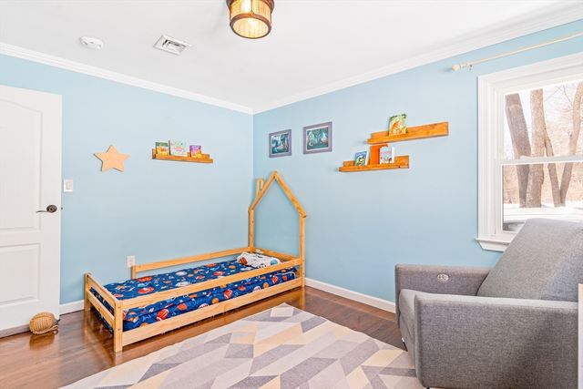 226 Stonebridge Rd, Wayland, MA 01778