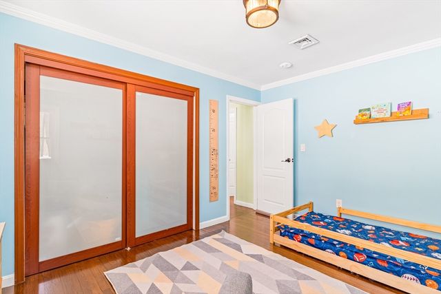 226 Stonebridge Rd, Wayland, MA 01778