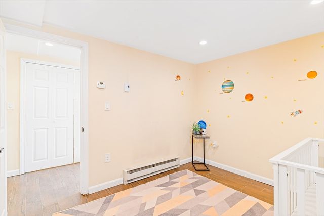 226 Stonebridge Rd, Wayland, MA 01778