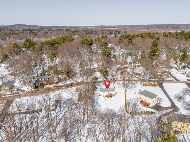 226 Stonebridge Rd, Wayland, MA 01778
