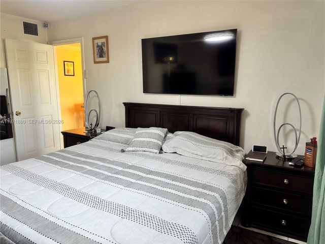 3551 NE NE 169 St. Apt.A.303, North Miami Beach, FL 33160