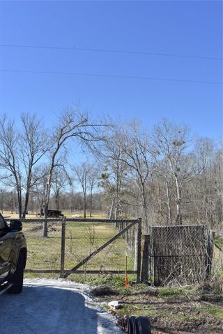 8475 Sunny Side Road, Hempstead, TX 77445