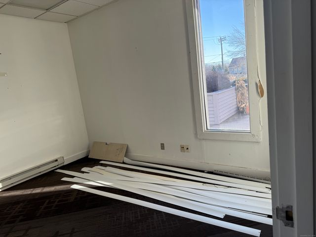 70 Boston Post Road, Waterford, CT 06385