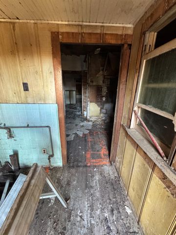 986 N Wilson Avenue, Fresno, CA 93728