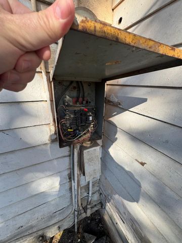 986 N Wilson Avenue, Fresno, CA 93728