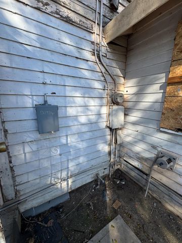 986 N Wilson Avenue, Fresno, CA 93728