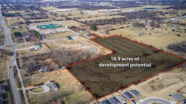 3221 Habberton Road, Springdale, AR 72764