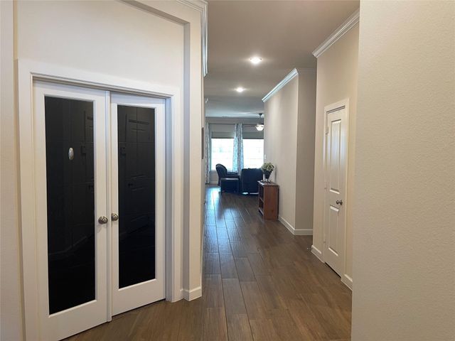 427 Stonebrook Lane, Conroe, TX 77304