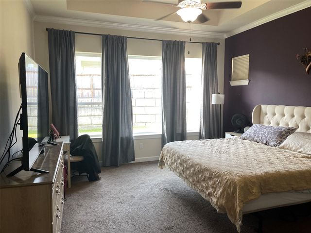 427 Stonebrook Lane, Conroe, TX 77304