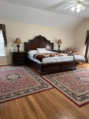 1324 Oakhall Ln, Mount Juliet, TN 37122