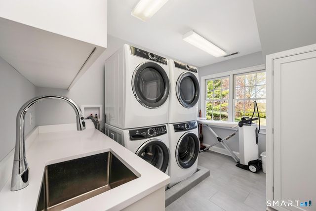 316 Mansfield Avenue, Darien, CT 06820