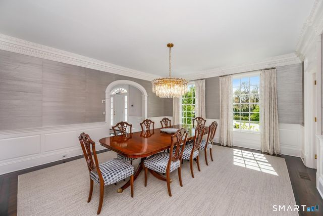 316 Mansfield Avenue, Darien, CT 06820