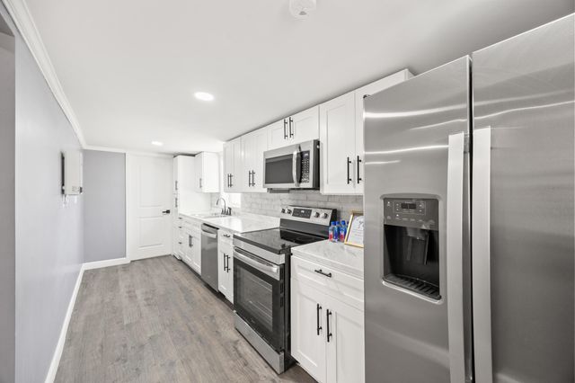 388 E Center Street, Beattyville, KY 41311