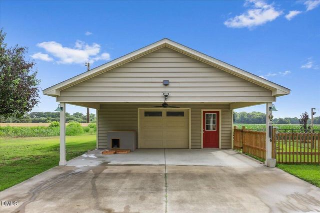 1202 Old Smith Chapel Road, Mount Olive, NC 28365