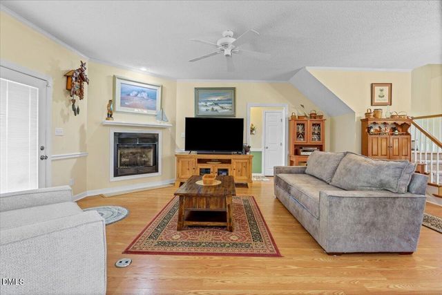 1202 Old Smith Chapel Road, Mount Olive, NC 28365